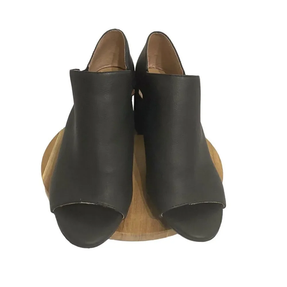 SOUL Naturalizer Women's Peep Toe‎ Keyhole Detail Leather Ankle Boots 10M Black